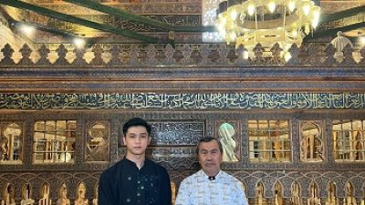 Singgah di Mesir, Gubernur Riau Syamsuar Ziarah ke Makam Imam Syafi’i