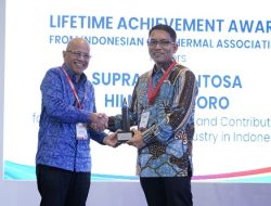 Hilmi Panigoro Terima Lifetime Achievement Award