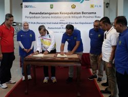 Gubernur Riau dan PLN Dukung Program Riau Hijau