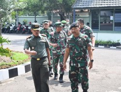 Markas Kolonel Unang Dikunjungi Jenderal Bintang Dua dari Mabes TNI