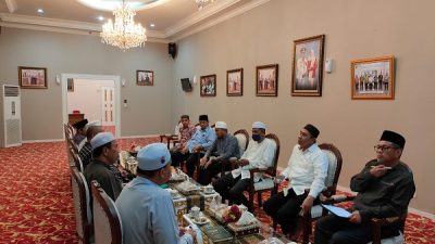 Gubernur Riau Kumpulkan Sejumlah Ulama