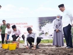 Peletakan Batu Pertama Masjid Al-Usman, Ketua RT: Terima Kasih Pak Syamsuar