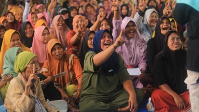 Kunjungi Desa Teluk Lanus, Afni: Ini Bukan Tempat “Membuang” Orang